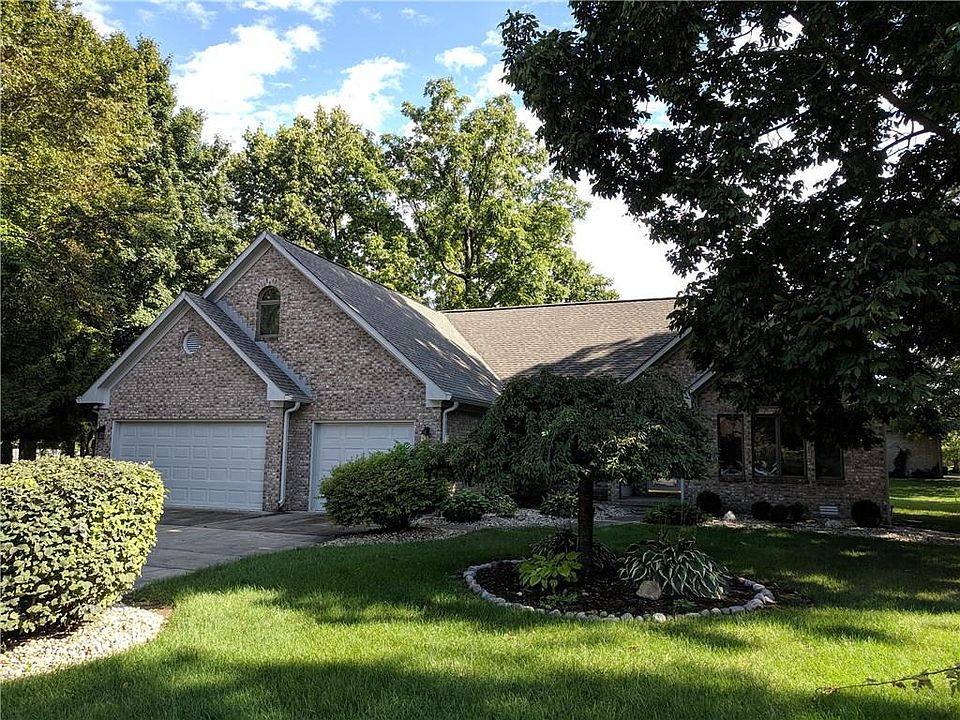 1st image of 6887 Black Oak Ct E