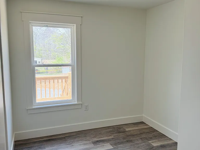 221 Sheffield Dr — Photo 25