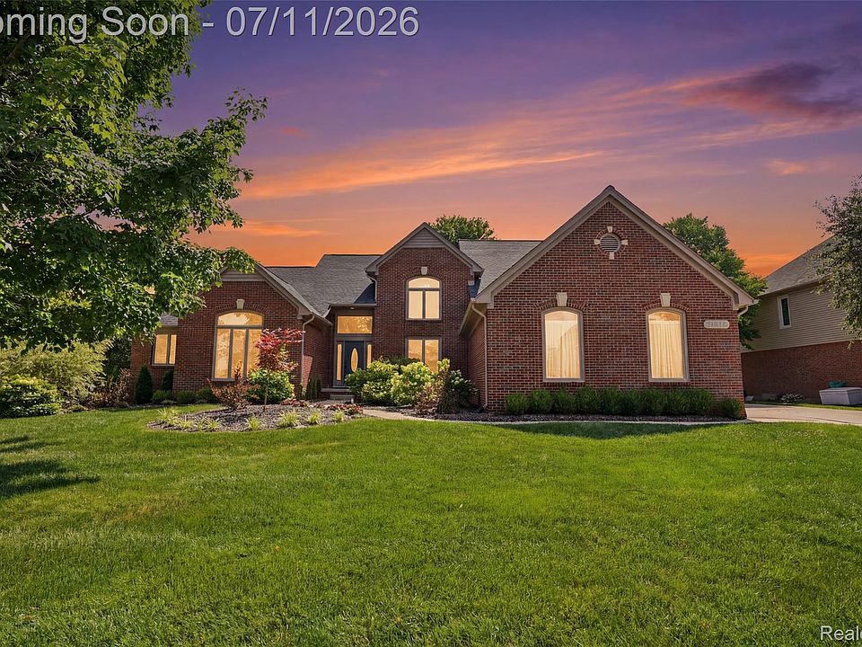 1st image of 54856 Whitby Way