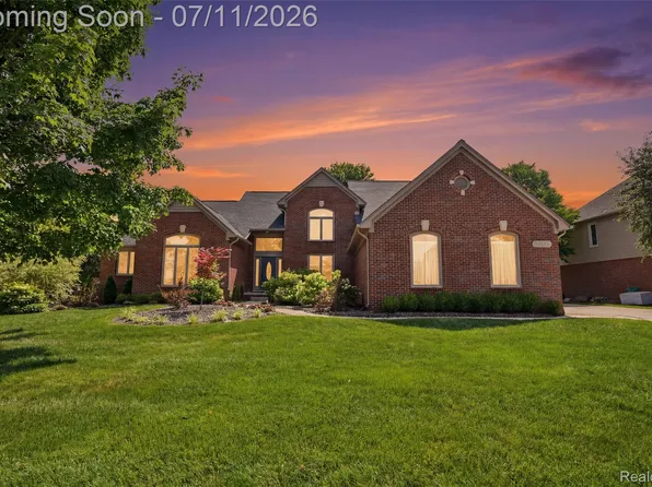 54856 Whitby Way, Shelby Township, MI 48316