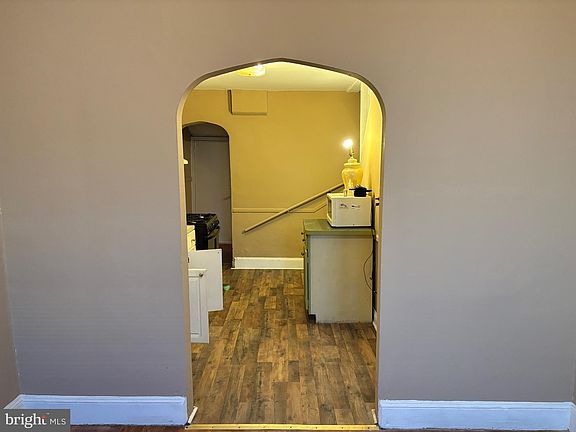 3rd image of 1542 Foulkrod St