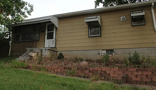 1030 Quincy St Photo 1