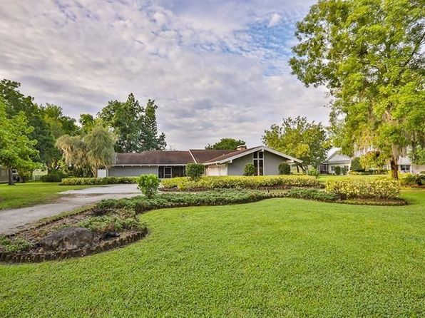 530 Manatee Dr