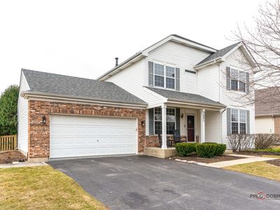 3095 Farmington Dr, Lindenhurst, IL, 60046