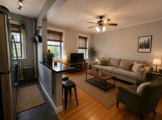 137 Peterborough St APT 9, Boston, MA 02215