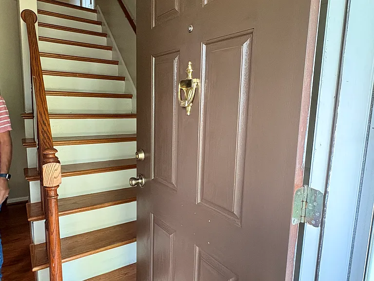 4214 Holly Tree Dr — Photo 3