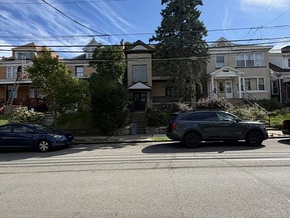 2nd image of 1525 Beechview Ave