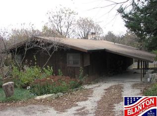 7105 Redbud Dr, Manhattan, KS 66503