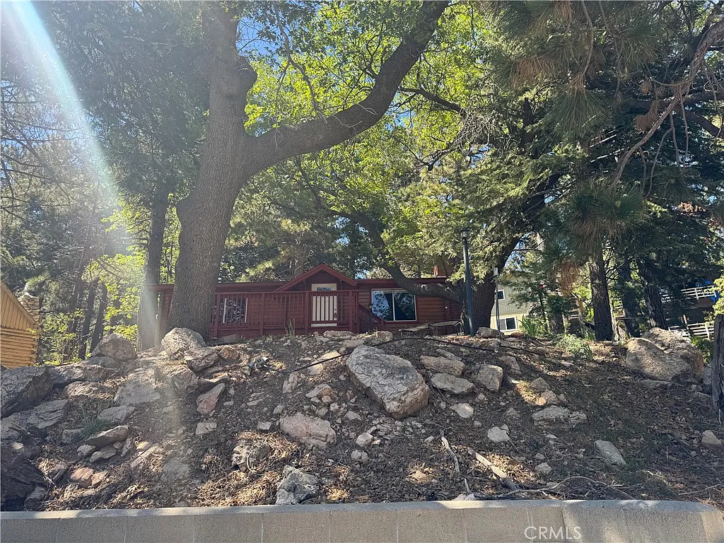 Building Photo - 31690 Panorama Dr