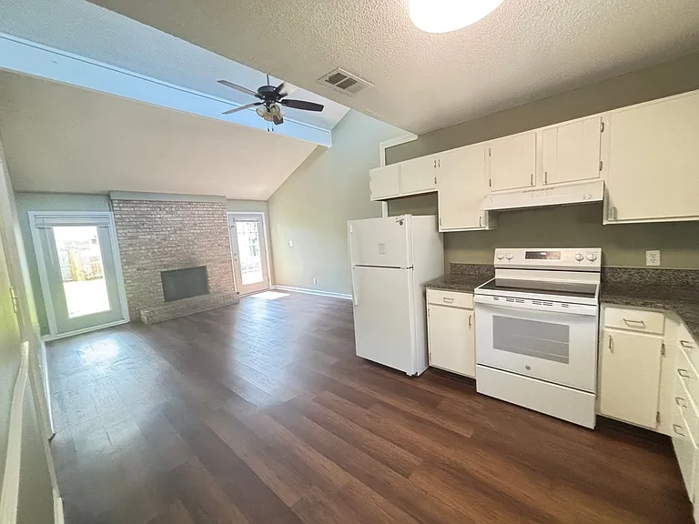 45 Indian Oak Ln — Photo 7