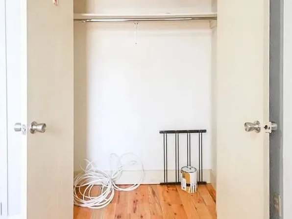 11 Gunther Place image 7 of 7