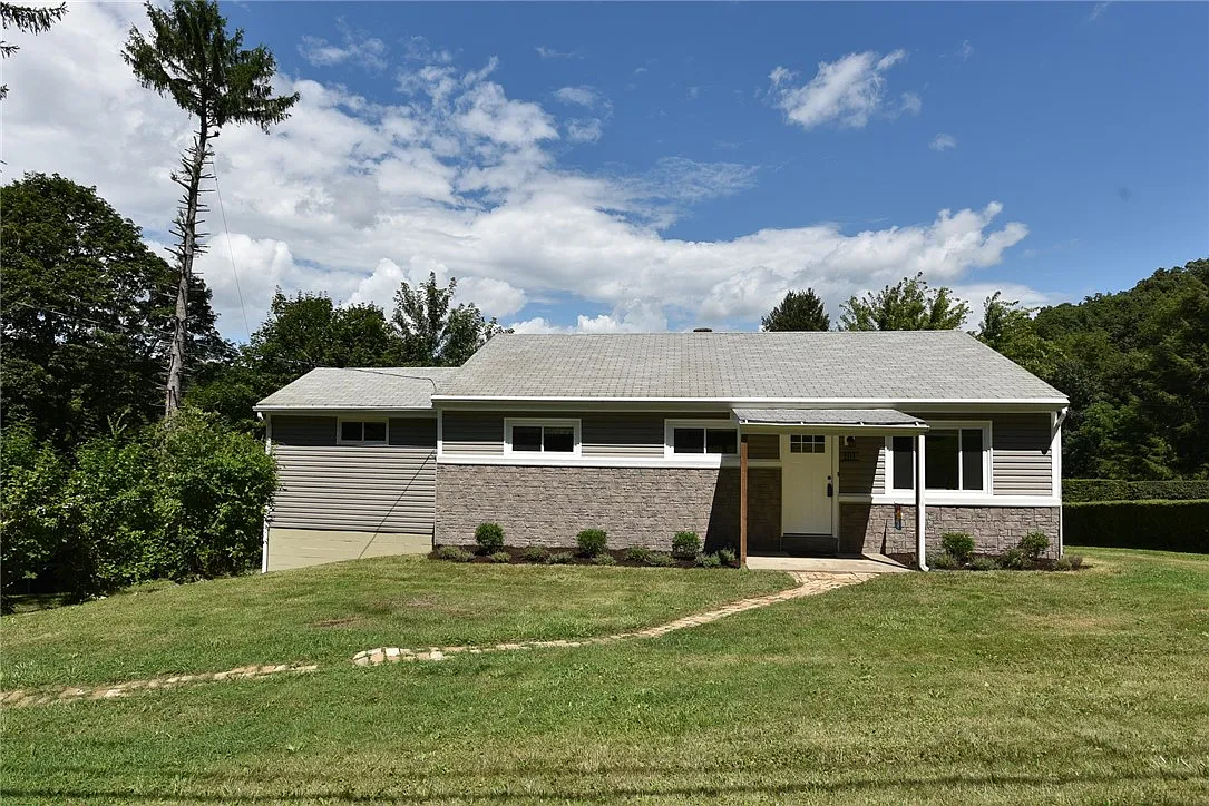 101 Russellton Dorseyville Rd photo 1