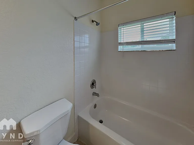 101 Talavera Ln — Photo 13