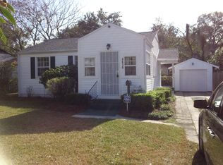 4616 Cedarwood Rd, Jacksonville, FL 32210