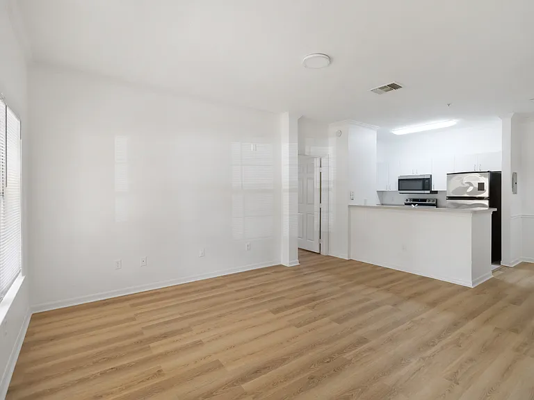 3599 Conroy Rd #915 — Photo 7
