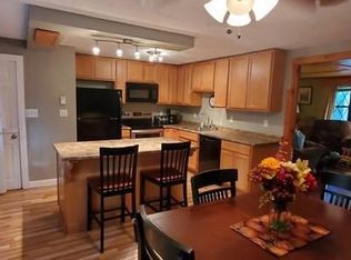 931 Methuen St UNIT 4, Dracut, MA 01826