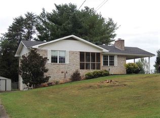 180 S Greene St, Greeneville, TN 37743