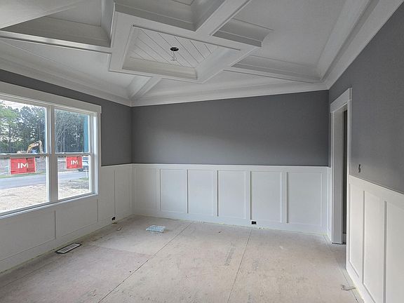 2nd image of 310 Freedom Ridge Dr