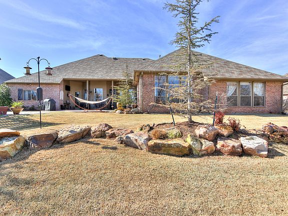 5th image of 15916 Brenton Hills Ave