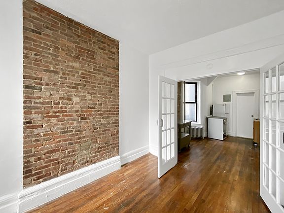 2nd image of 1726 Amsterdam Ave APT 2B