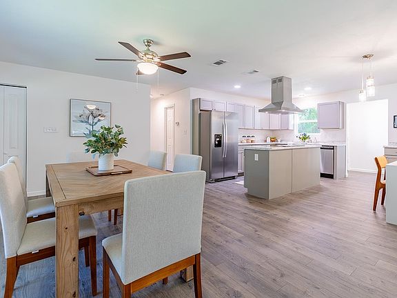 5th image of 9401 Liska Dr