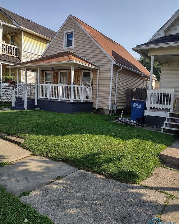 1st image of 223 Licking St