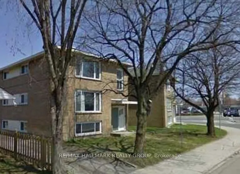 605 Donald St #2 — Photo 1