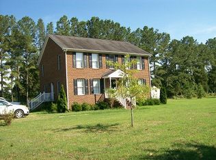 1310 Geron Ln, West Point, VA 23181