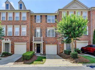 4020 Edgecomb Dr, Roswell, GA 30075