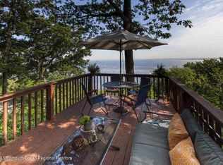 10 Ballinswood Rd, Atlantic Highlands, NJ 07716