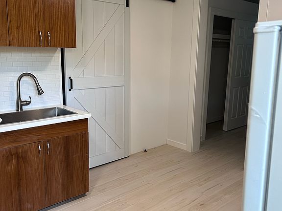 Looking toward the bedroom