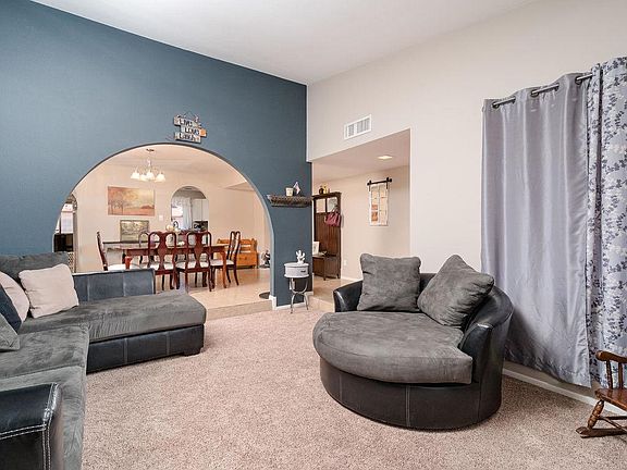 5th image of 4126 W Helena Dr