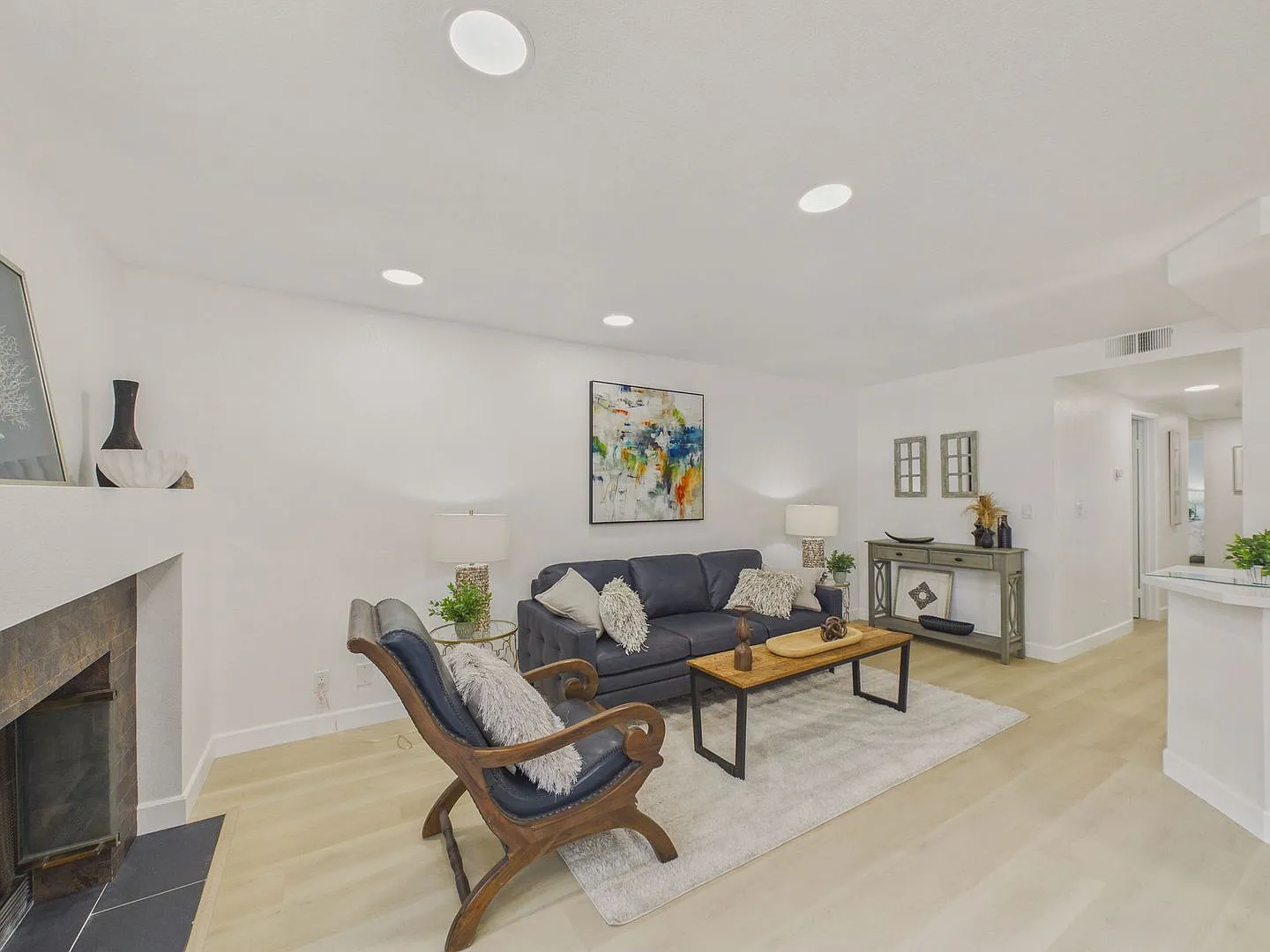 Modern & Fully Renovated Home in San Jose — Photo 4