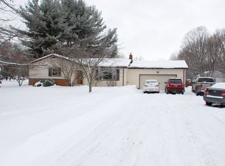 5880 Hopkins Rd, Mentor, OH 44060