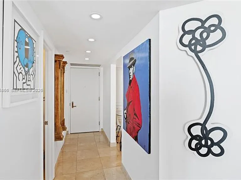 8925 Collins Ave #9J — Photo 7