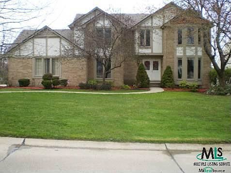 1st image of 22394 Buckingham Dr