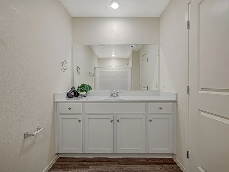6923 Honor Hill St — Photo 29