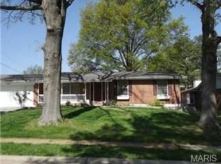 9327 Paul Adrian Dr, Saint Louis, MO