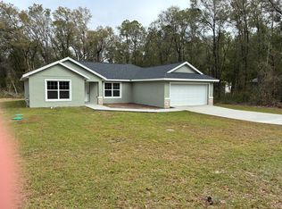 1631 W Hill Ln, Citrus Springs, FL 34434