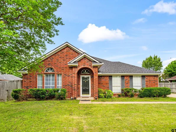 301 Oak St, Bullard, TX 75757