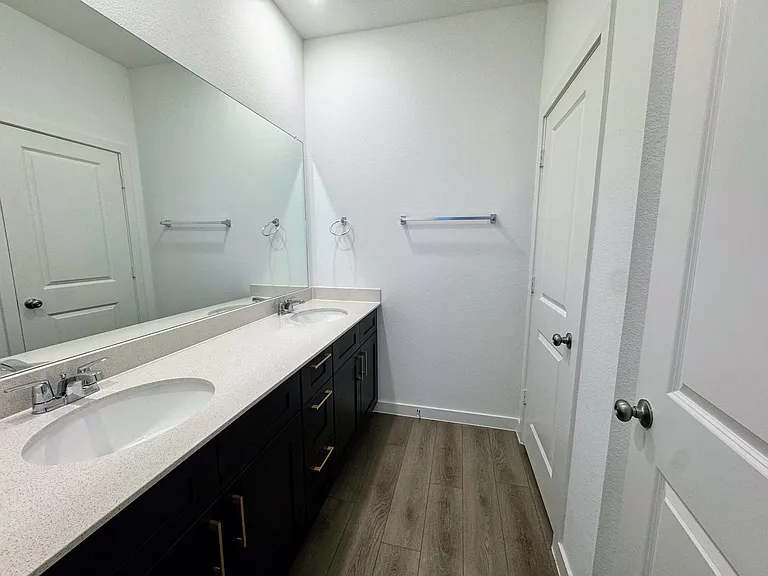 5720 Lakeview Dr — Photo 21