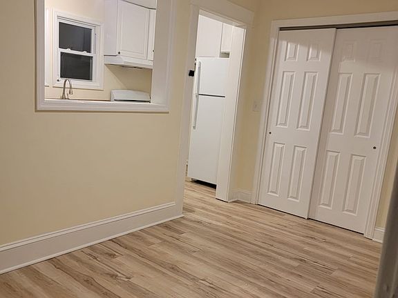 2nd image of 629 Johnston Ave Floor 2