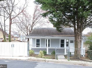 904 Elfin Ave, Capitol Heights, MD 20743