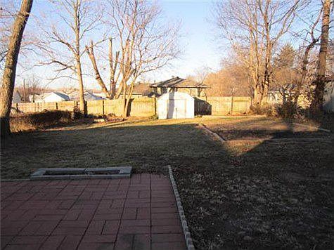 2nd image of 308 Maple Ave
