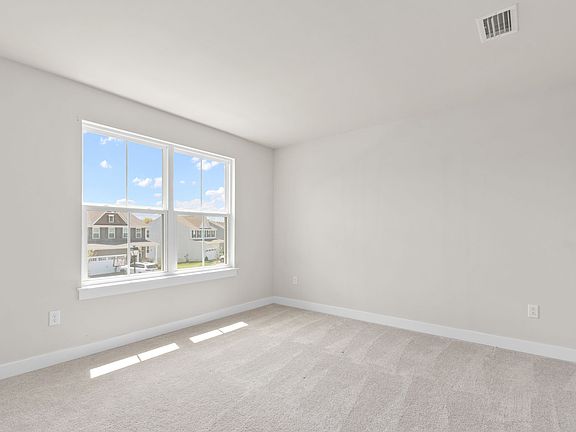 2nd image of 105 Weston Dr
