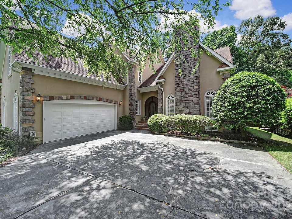 3925 Ayrshire Pl, Charlotte, NC 28210 Zillow