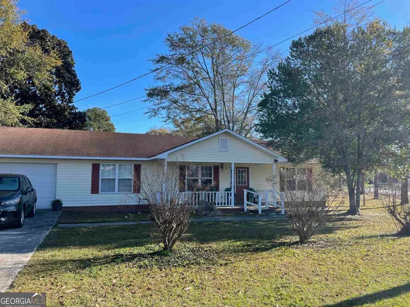 101 Anthony St, Statesboro, GA 30458
