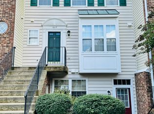 1017 Simsbury Ct, Crofton, MD 21114