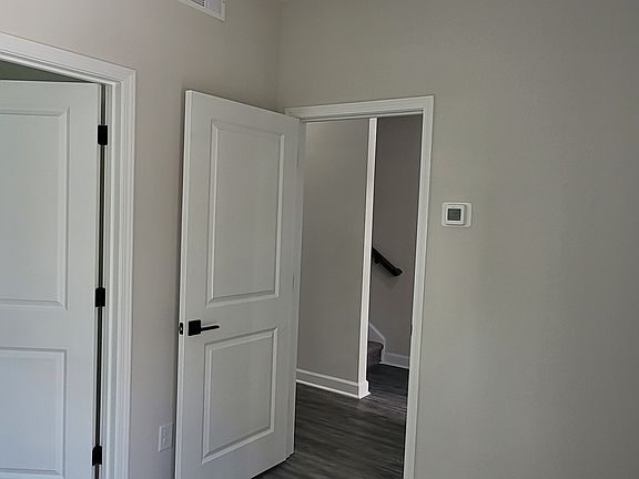 5th image of 2585 Ocean Walk Dr NW