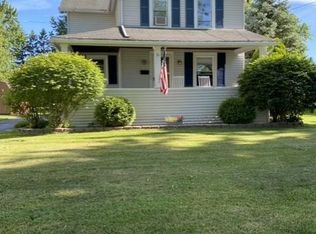 31 Francis St, Middleport, NY 14105